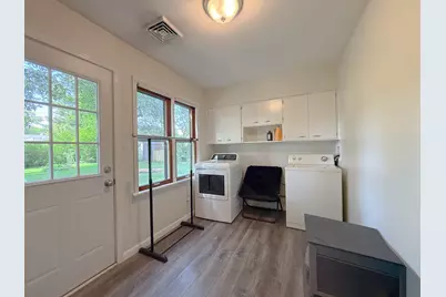 415 Parkside Drive, Sycamore, IL 60178 - Photo 7