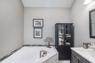 12915 Silver Fox Dr, Lemont, IL 60439 - Photo 15