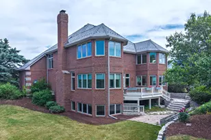 10711 Bull Valley Dr, Woodstock, IL 60098 - Photo 5