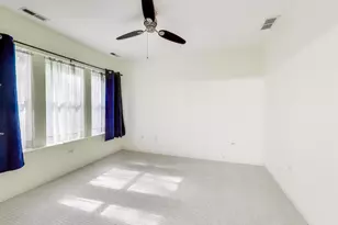 1624 W Grace St, Chicago, IL 60613 - Photo 9