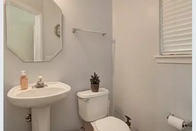 2065 Sunrise Circle #2065, Aurora, IL 60503 - Photo 9