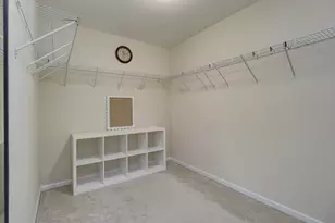2065 Sunrise Cir, Aurora, IL 60503 - Photo 13