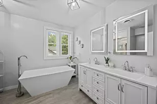 331 E Russell St, Barrington, IL 60010 - Photo 17