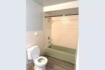 2500 Mark Thomas Lane #8A, Hanover Park, IL 60133 - Photo 9