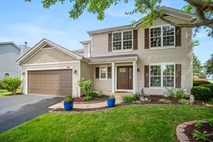 368 Brookhaven Cir, Sugar Grove, IL 60554 - Photo 1