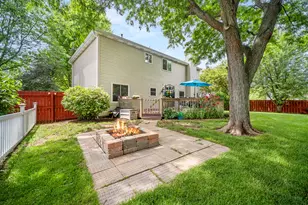 368 Brookhaven Cir, Sugar Grove, IL 60554 - Photo 35