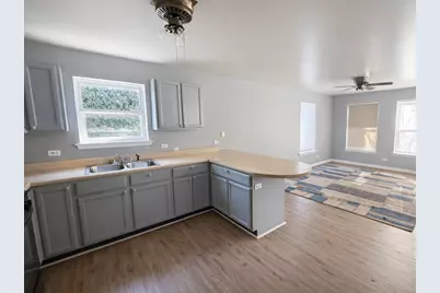 1712 11th Street, Waukegan, IL 60085 - Photo 3