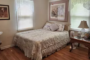 1412 Holly St, Centralia, IL 62801 - Photo 5