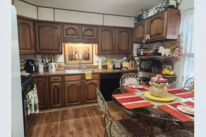 1412 Holly Street, Centralia, IL 62801 - Photo 3
