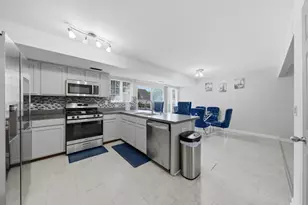 1763 Edith Ln, Aurora, IL 60504 - Photo 7