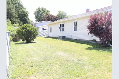 312 Dixon Street, Streator, IL 61364 - Photo 3