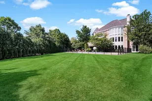 151 Palmer Cir, Vernon Hills, IL 60061 - Photo 85