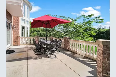 151 Palmer Circle, Vernon Hills, IL 60061 - Photo 25
