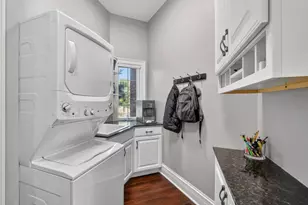 151 Palmer Cir, Vernon Hills, IL 60061 - Photo 33