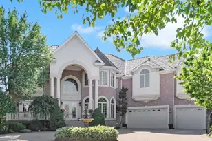151 Palmer Cir, Vernon Hills, IL 60061 - Photo 87