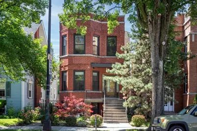 3843 W Addison Street, Chicago, IL 60618 - Photo 1