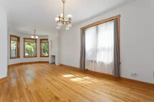3843 W Addison St, Chicago, IL 60618 - Photo 5