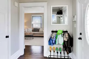 631 S Hale St, Wheaton, IL 60187 - Photo 3