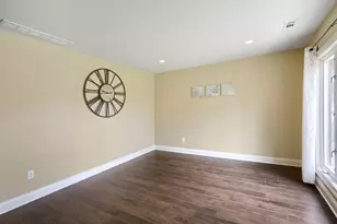 714 Sunset Cir, Streamwood, IL 60107 - Photo 7