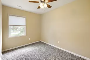 714 Sunset Cir, Streamwood, IL 60107 - Photo 13
