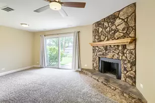 714 Sunset Cir, Streamwood, IL 60107 - Photo 19