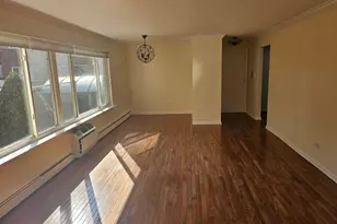 [Address not provided], Skokie, IL 60076 - Photo 19