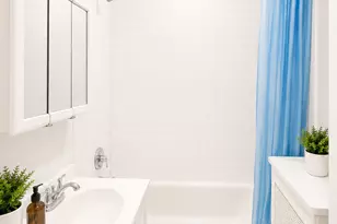 1635 W Morse Ave, Chicago, IL 60626 - Photo 7
