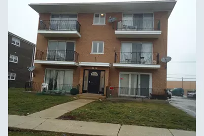 8112 W Marion Street #2W, Justice, IL 60458 - Photo 1