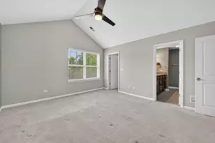862 W Chase Ln, Palatine, IL 60067 - Photo 17