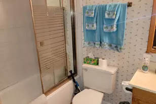 132 W Hartford Dr, Schaumburg, IL 60193 - Photo 11