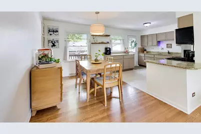 [Address not provided], Mundelein, IL 60060 - Photo 9