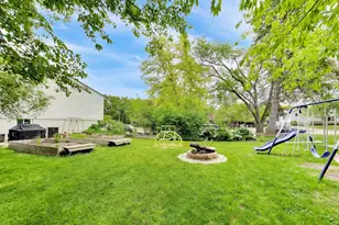 [Address not provided], Mundelein, IL 60060 - Photo 37