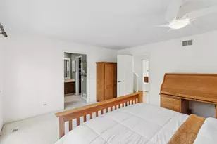 25725 N Oak Creek Cir, Barrington, IL 60010 - Photo 13
