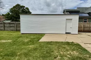 419 Rockwell St, Kewanee, IL 61443 - Photo 7