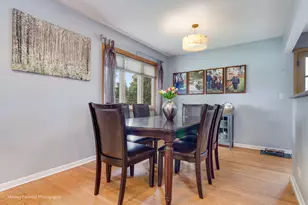 761 N Willow Rd, Elmhurst, IL 60126 - Photo 9