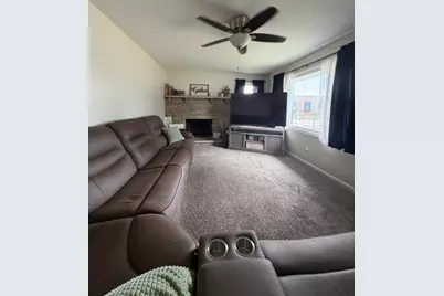 395 S Michigan Avenue, Bradley, IL 60915 - Photo 9