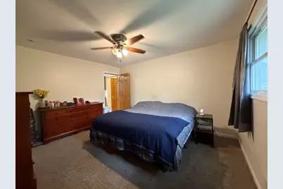 395 S Michigan Avenue, Bradley, IL 60915 - Photo 17