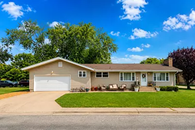 395 S Michigan Avenue, Bradley, IL 60915 - Photo 1