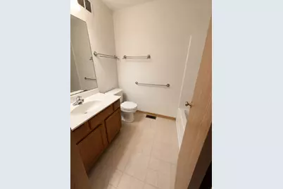 371 Lakewood Boulevard, Park Forest, IL 60466 - Photo 7