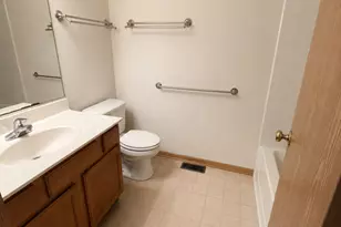 371 Lakewood Blvd, Park Forest, IL 60466 - Photo 7