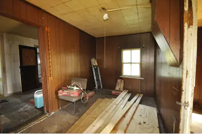 211 S Sterling Street, Streator, IL 61364 - Photo 7