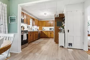 219 N Hickory St, Wenona, IL 61377 - Photo 17