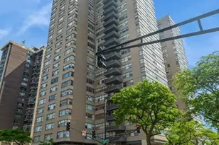 6301 N Sheridan Rd, Chicago, IL 60660 - Photo 1