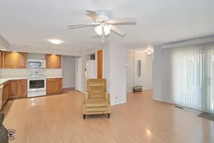 1020 Dartmouth Dr, Wheaton, IL 60189 - Photo 13