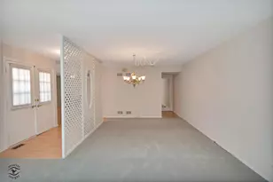 1020 Dartmouth Dr, Wheaton, IL 60189 - Photo 9