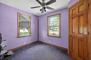 536 N 7th St, Dekalb, IL 60115 - Photo 15