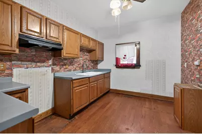 536 N 7th Street, Dekalb, IL 60115 - Photo 3