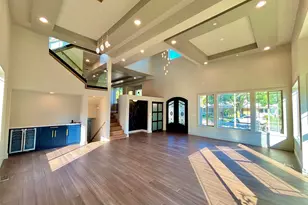 9100 Kenton Ave, Skokie, IL 60076 - Photo 9