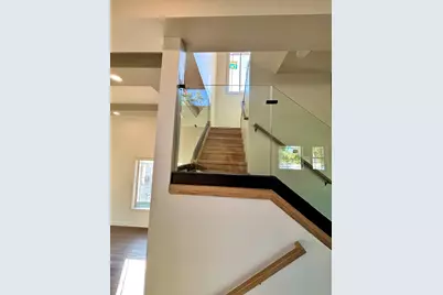 9100 Kenton Avenue, Skokie, IL 60076 - Photo 39