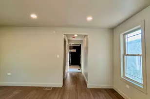 9100 Kenton Ave, Skokie, IL 60076 - Photo 33